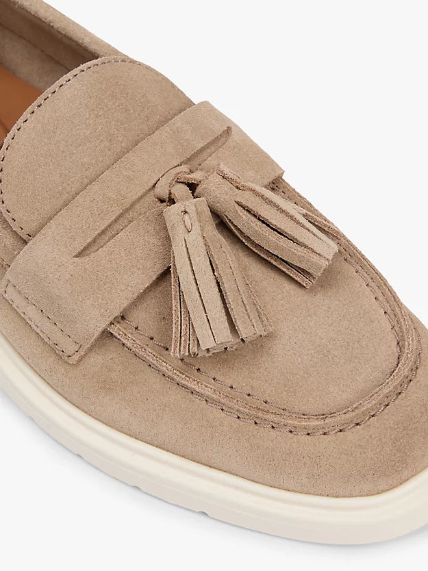 Lightweight Suede Tassel Loafers