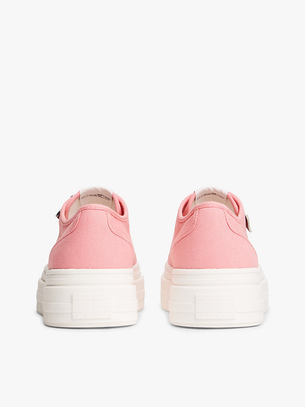 Canvas Platform Trainers WiCharms