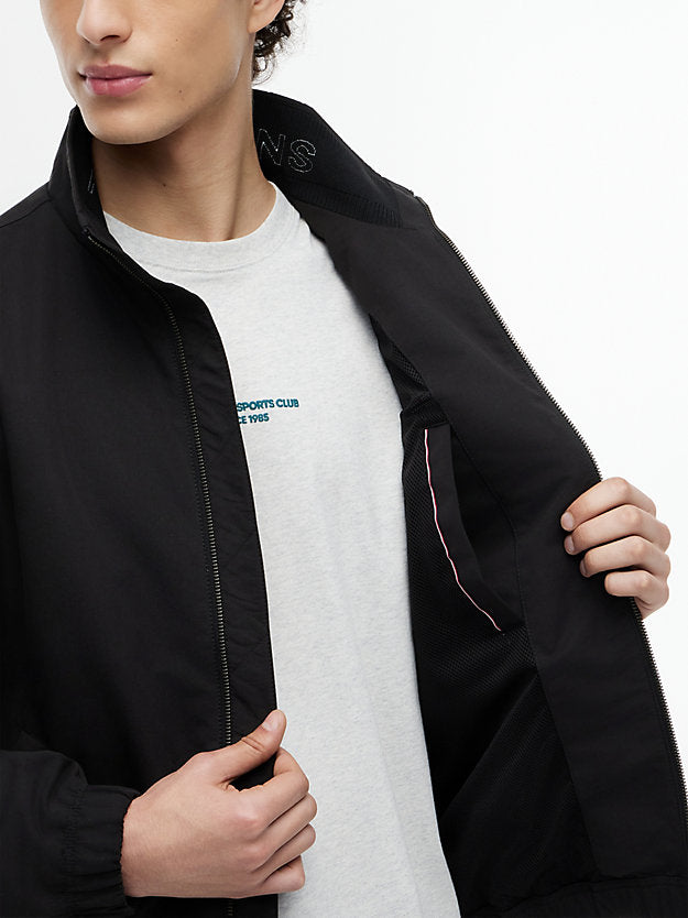 Collar Logo Water Repellent Zip-Thru Jacket