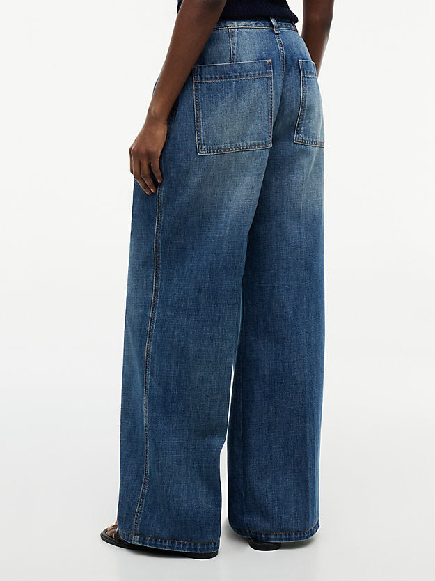 Pleated Mid Rise Wide Leg Jeans