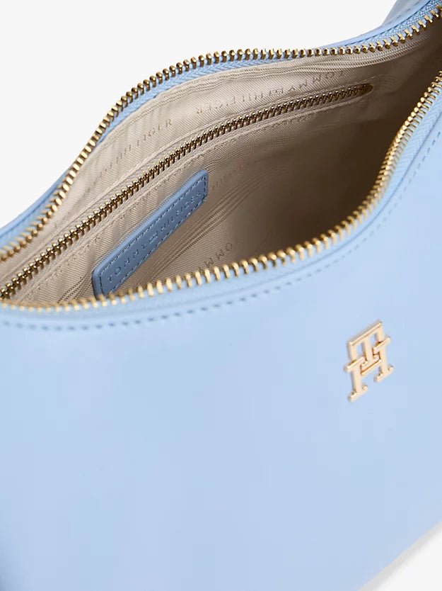 Essential Crossbody Shoulder Bag