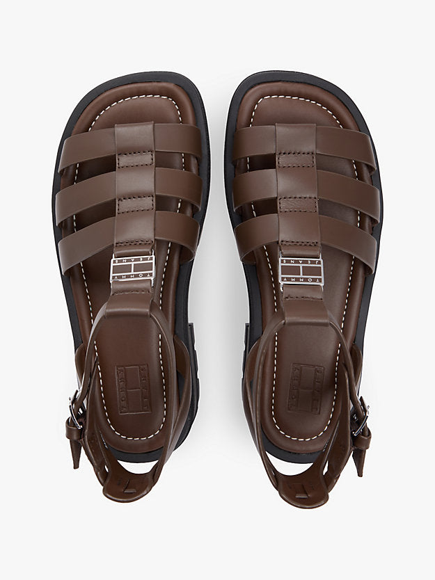 Leather Chunky Cleat Fisherman Sandals