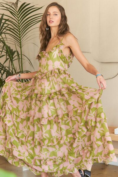 Robe caraco ADORA à volants et encolure dégagée