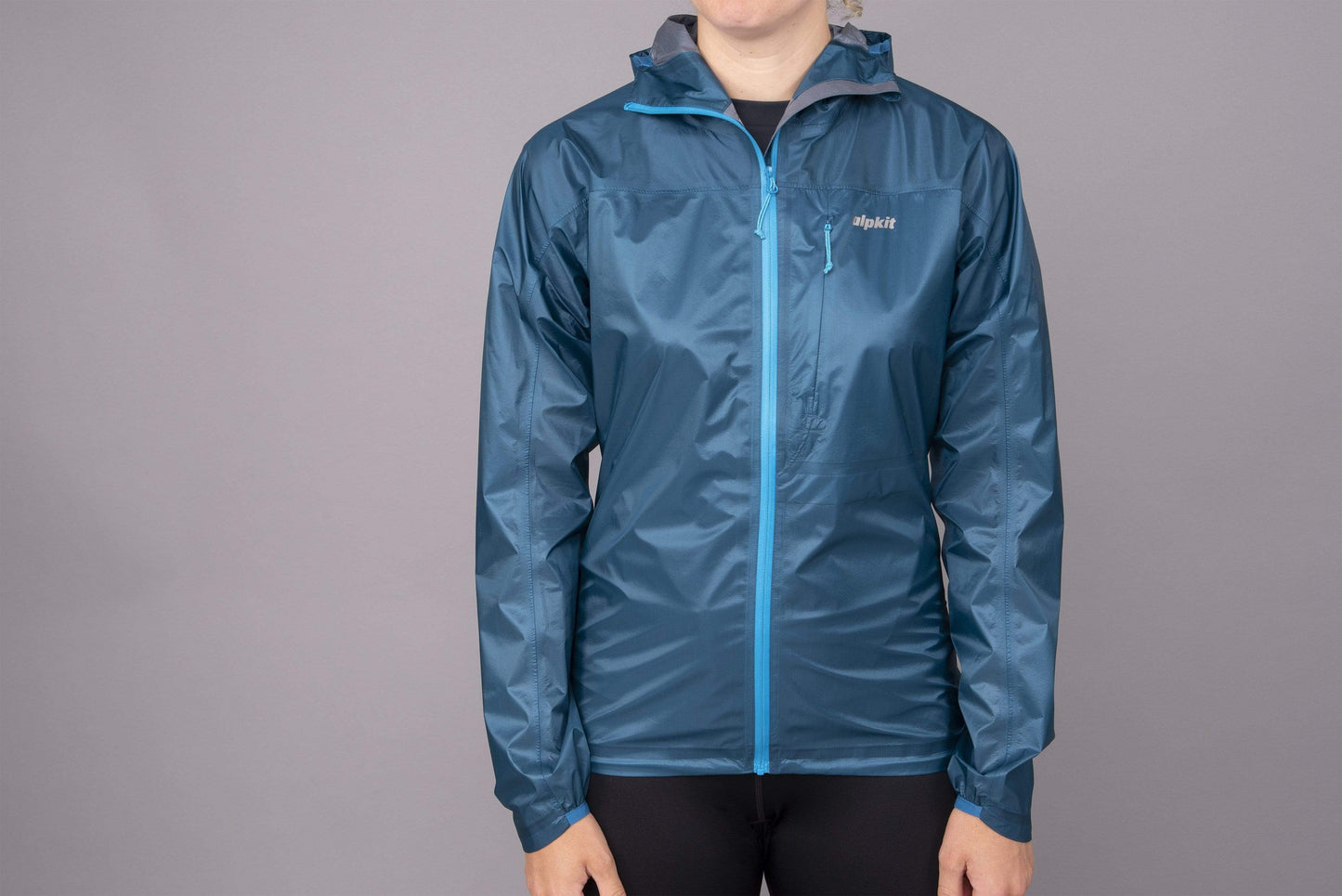 Gravitas [Womens]